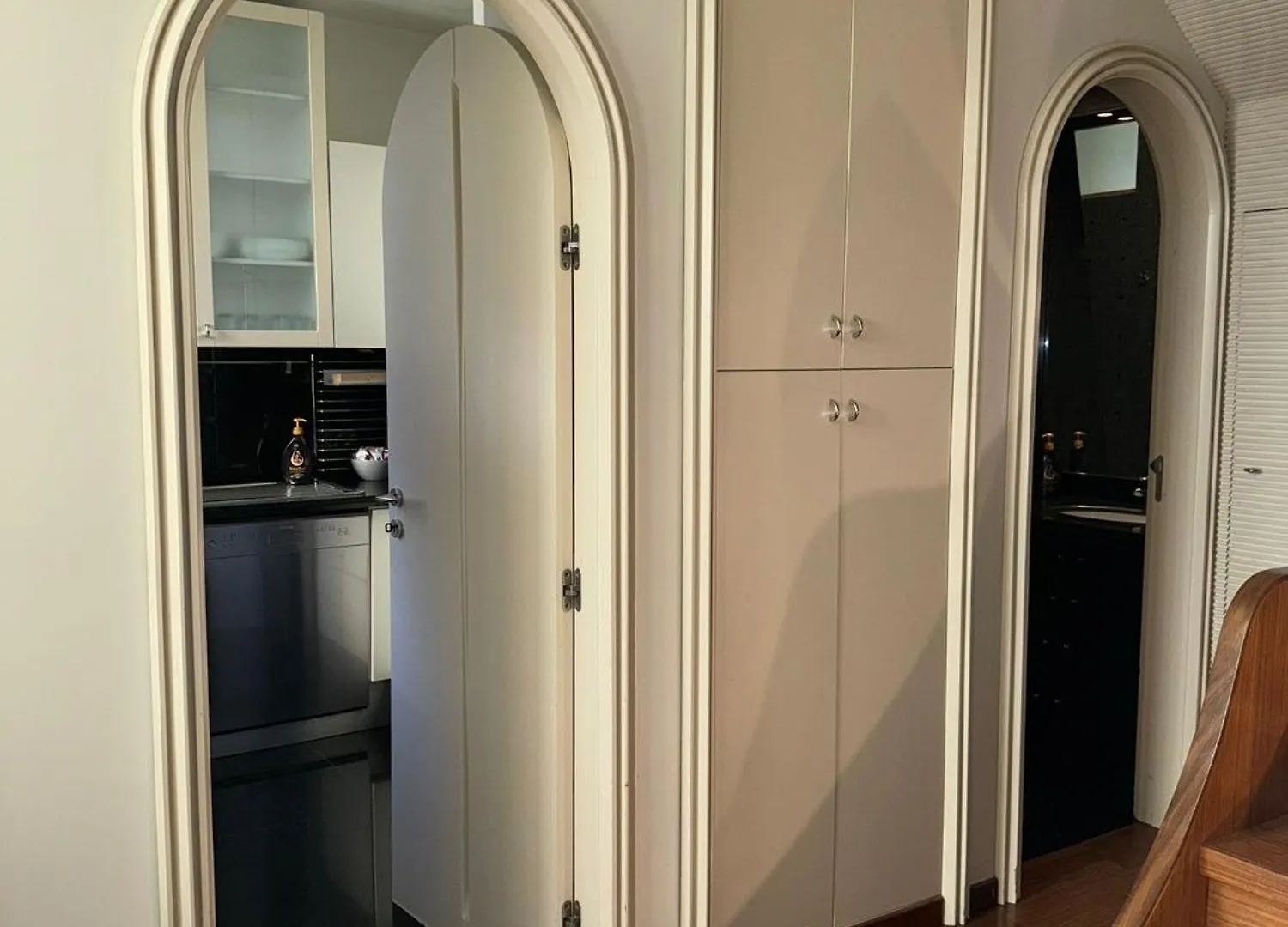 Roberto Exclusive Suite Bari Apartment